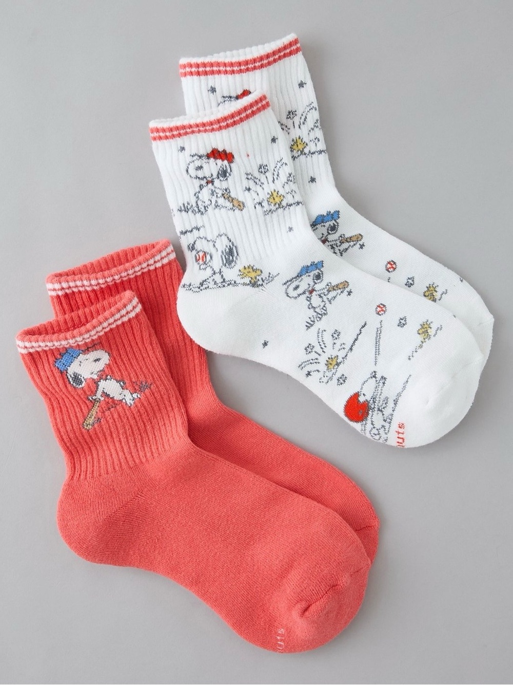 AE Snoopy Graphic Cropped
Crew Socks 2-Pack